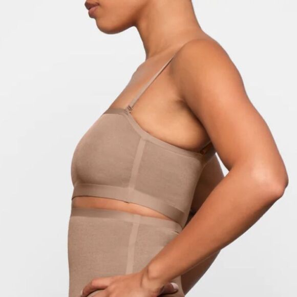 NWT SKIMS Sheer Sculpt Bandeau Neutral In Sienna With Straps Bralette - Picture 3 of 10